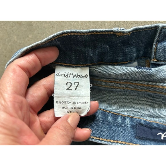 Driftwood Embroidered Marilyn Jeans Size 27 Floral Stretch Denim Blue White GUC - Picture 6 of 12